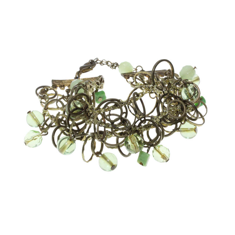 Bracelet - Gold Tone 3 Strand Design. Brass Coloured Decorative Circle Links & Green Beads - ML2899