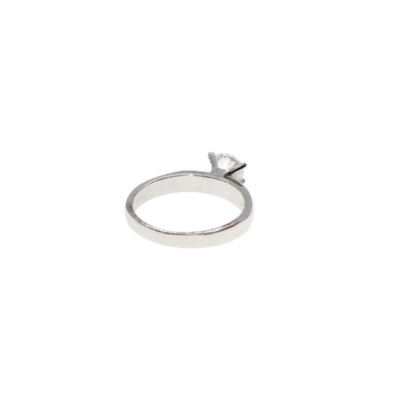 Ring - Silver Tone Elegant Band with Clear Solitaire Style Stone - ML2952