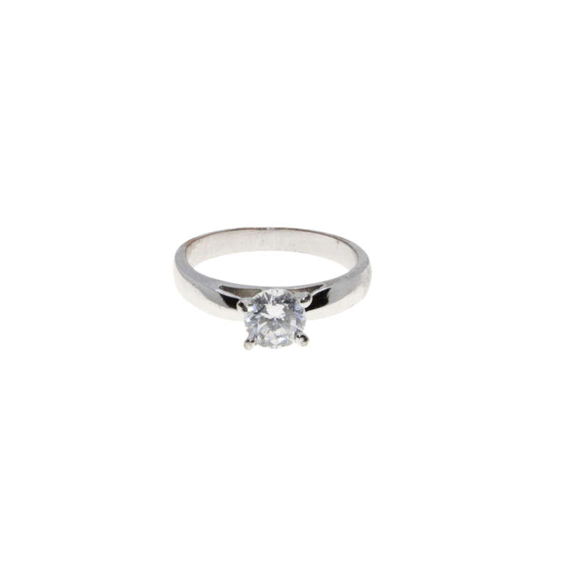 Ring - Silver Tone Elegant Band with Clear Solitaire Style Stone - ML2952