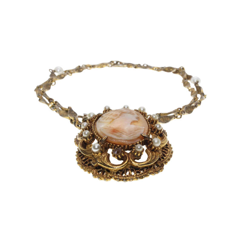 Necklace - Vintage Gold Tone Fancy Link Chain and Cameo with Faux Pearls. - ML2992