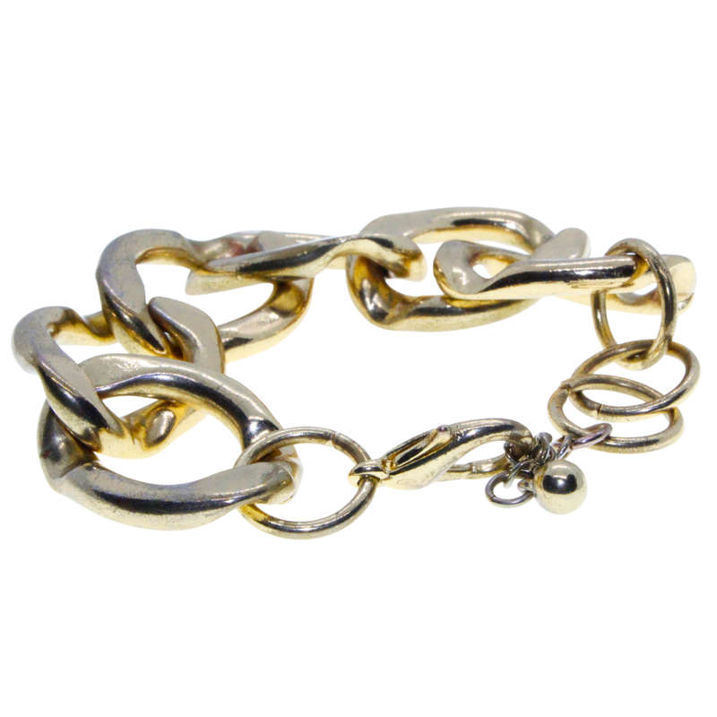 Bracelet - Gold Tone Chunky Link Style Bracelet. Large Clasp - ML3009