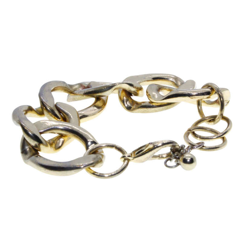 Bracelet - Gold Tone Chunky Link Style Bracelet. Large Clasp - ML3009