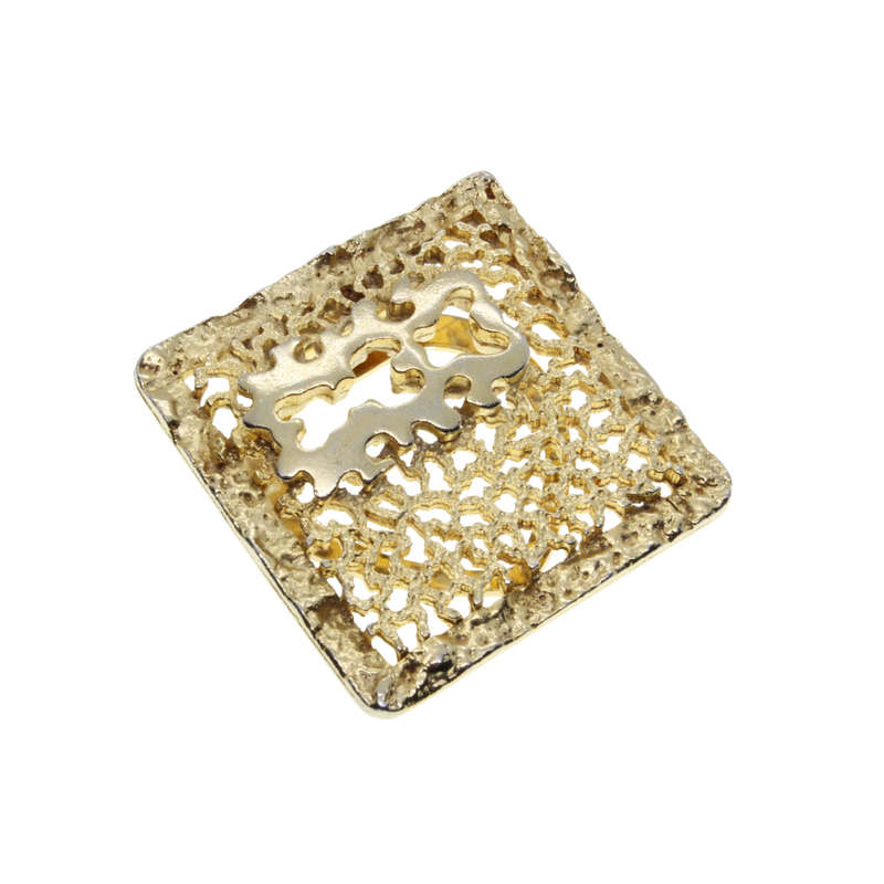 Scarf Clip - Gold Tone square Clip with Lacy Pattern - ML3029