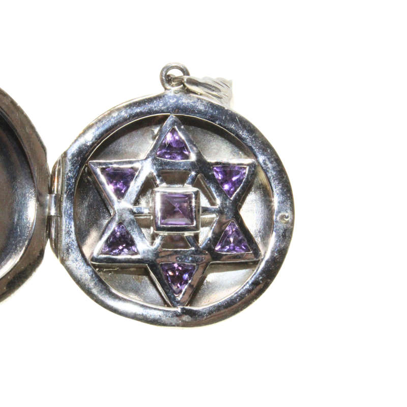 Pendant - 925 Silver Locket. Vintage Magen David Inside. Amethyst Stones - ML3047