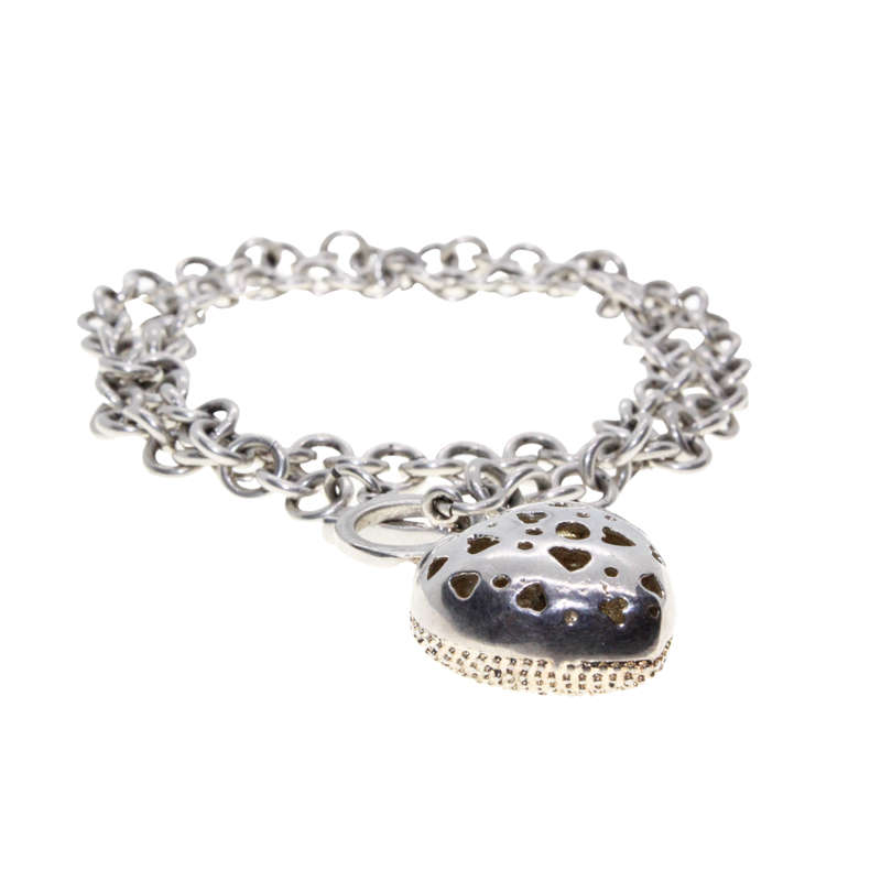 Necklace - 925 Chain. Heart Pendant. One side Glitter other side Heart cut outs. Key Clasp - ML3074