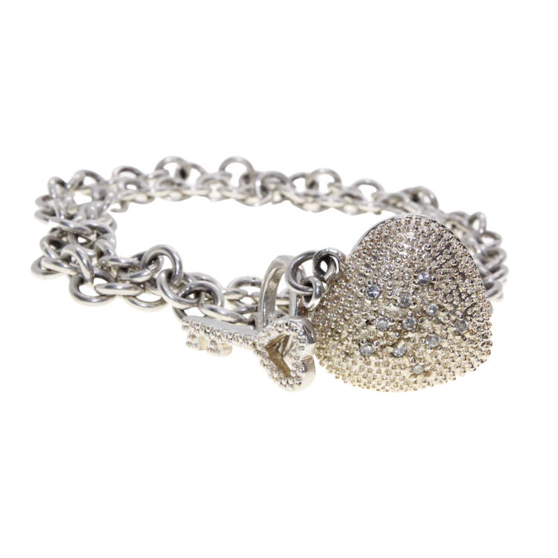 Necklace - 925 Chain. Heart Pendant. One side Glitter other side Heart cut outs. Key Clasp - ML3074