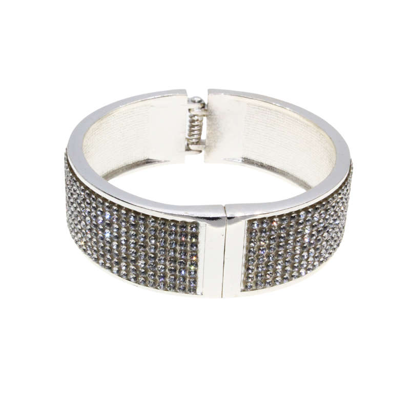 Bangle - Silver Tone Fashion Cuff Bangle. Completely Surrounded by Sparkly Diamantes - ML3097