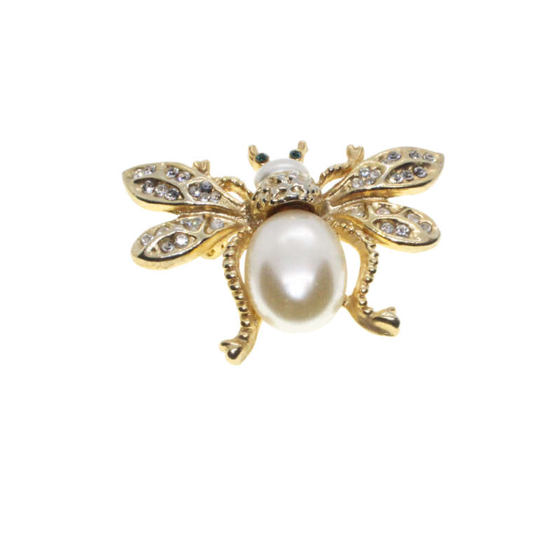 Brooch - Gold Tone Beetle Brooch. Wings Diamante detail. Green Rhinestone Eyes. Faux Pearl - ML3102
