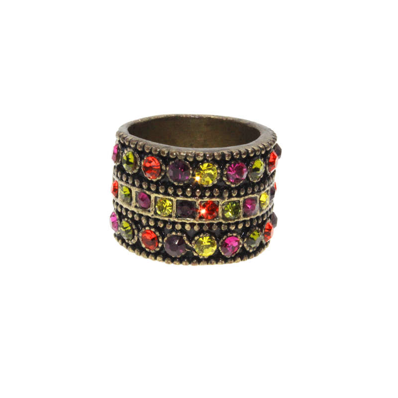 Ring - Gold/Brass Tone Chunky Band. Covered in Multi-Colour Rhinestones. Slightly Tarnished - ML3103
