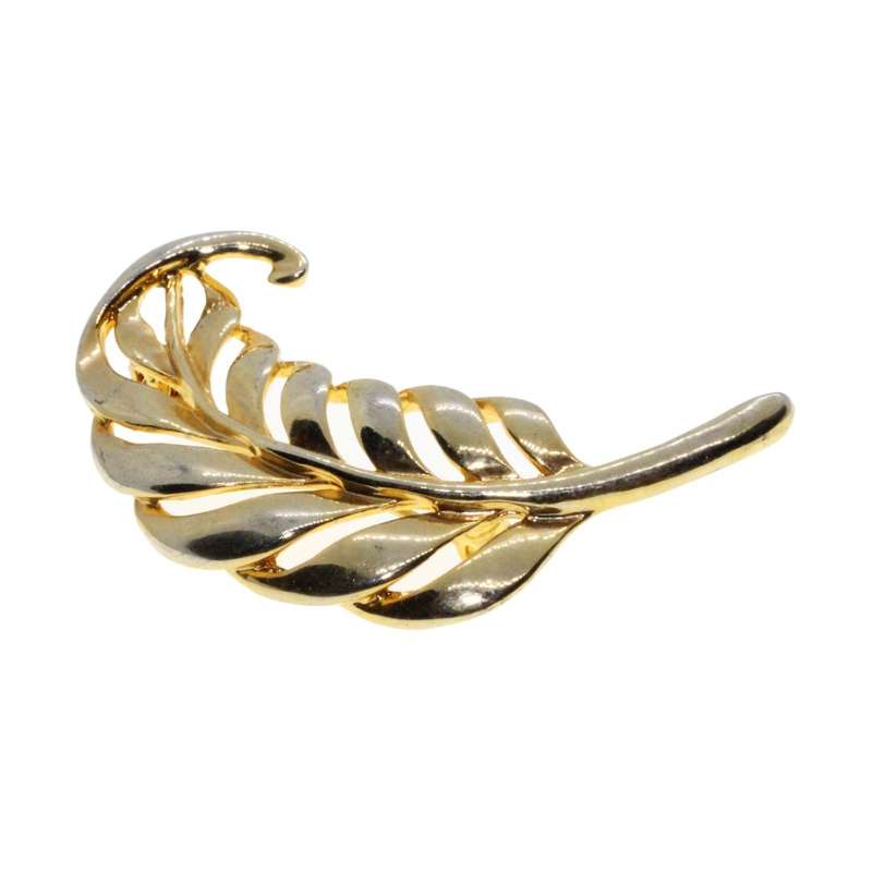 Brooch - Vintage Leaf Design Pin. Gold Colour - ML1721