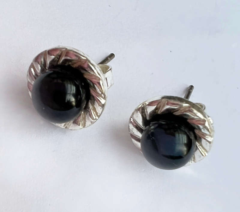 Earrings - Assortment of small stud earrings (10pairs) - ML1726