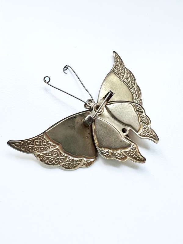 Brooch - Vintage Metal Colourful Butterfly Design. Gold Tone ML2006