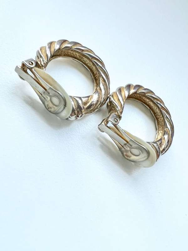 Earrings -  Vintage Huggie Style. Twisted Design. Gold Tone ML2008