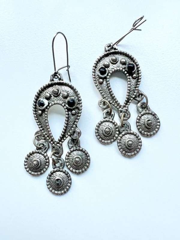 Earrings - Vintage Boho Drop Earrings For Pierced Ears. Silver Tone Filigree with 2 Dark Colour S...