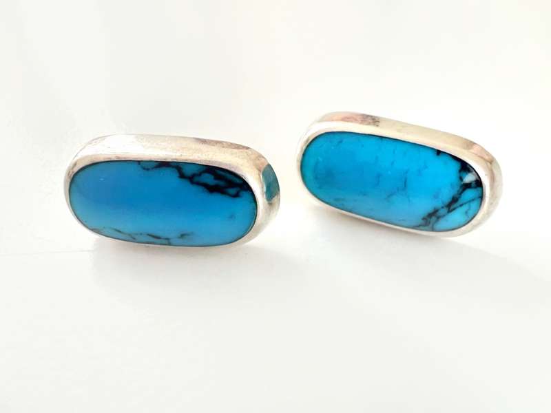 Earrings - Vintage Mexican Silver Earrings For Pierced Ears. Turquoise Stone ML2030