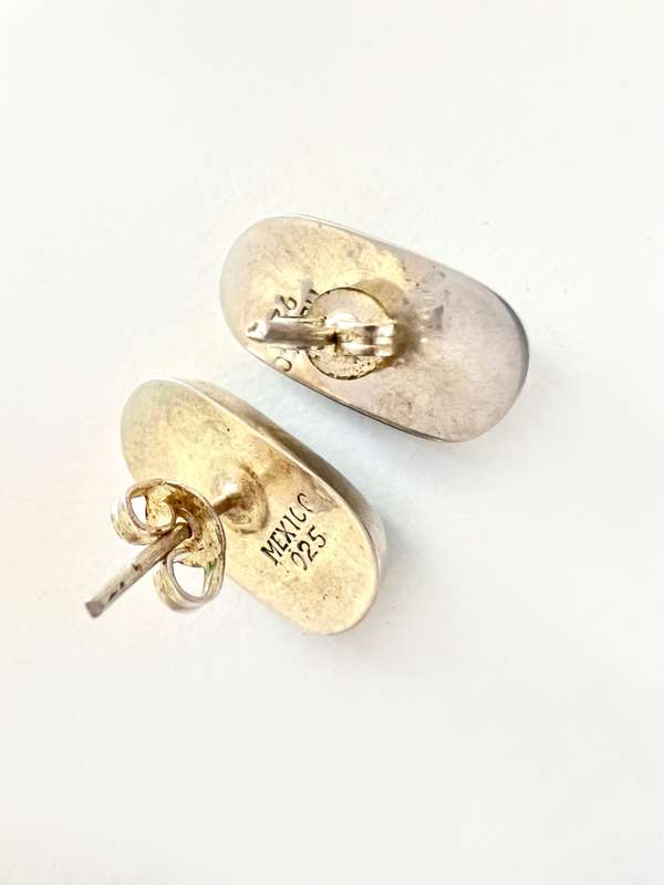 Earrings - Vintage Mexican Silver Earrings For Pierced Ears. Turquoise Stone ML2030