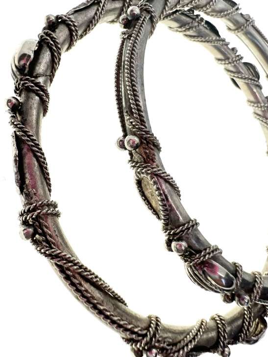 Bangle - 2 x Vintage Heavy Silver Tone Detailed Bangles. Filigree Design - ML2038