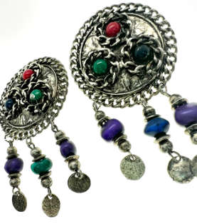 Earrings - Vintage Silver Tone Clip Ons with Coloured Stones - ML2047