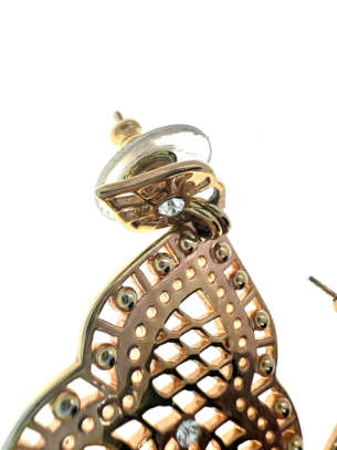 Earrings - Lace Design Teardrop Shaped Designer Earrings Gold Tone - ML2077