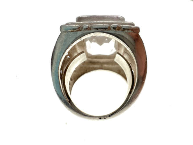 Ring - Silver Tone with a Clear Centre Stone and Filigree Design - ML2107
