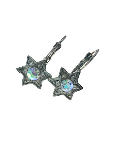 Earrings - Star of David Clip Ons. 6 Diamantes Surrounding a Centre Stone - ML2116