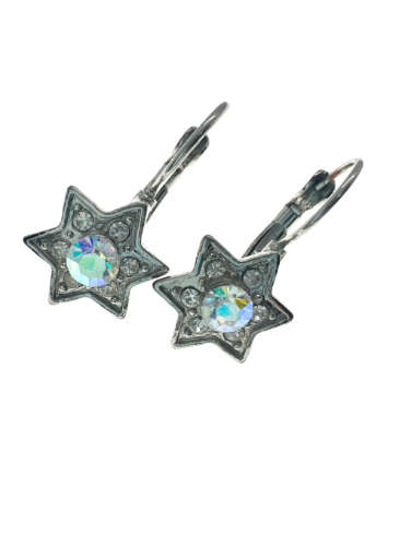 Earrings - Star of David Clip Ons. 6 Diamantes Surrounding a Centre Stone - ML2116