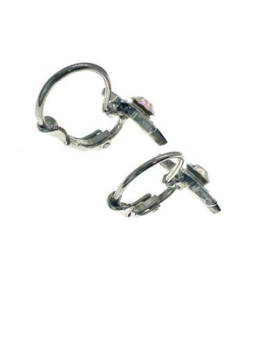 Earrings - Star of David Clip Ons. 6 Diamantes Surrounding a Centre Stone - ML2116