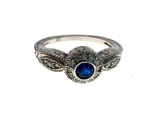 Ring - Vintage 925 Silver Parve Ring. Lab Grown Saphire, Diamantes, Marcasite Design - ML2124