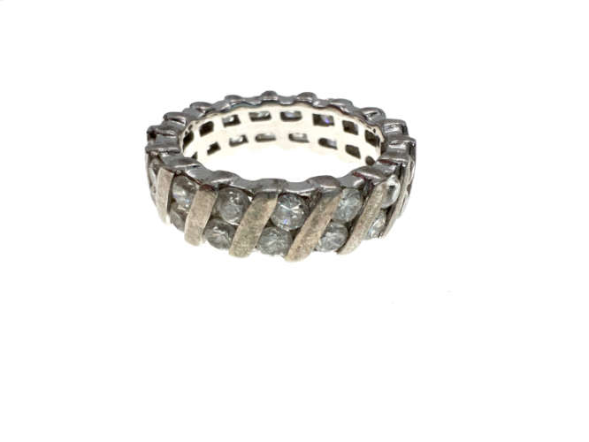 Ring - Vintage 925 Silver Eternity Style Ring with Diamantes - ML2129