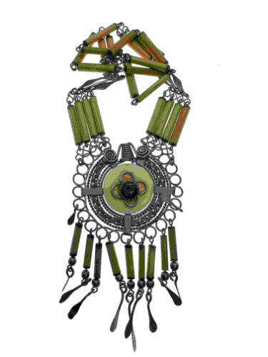 Necklace - Silver Tone Bamboo Style Chain with Filigree Design Centre - ML2153