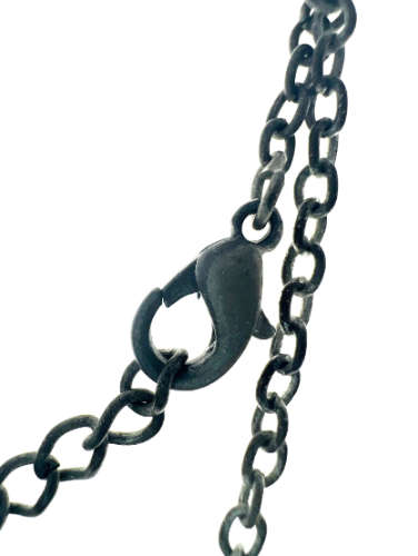 Necklace - Vintage Silver Metal Tone Necklace. Clear Centre Stones and Dangling White Beads - ML2197