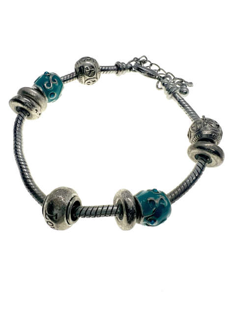 Bracelet -  Vintage Silver Tone Bracelet with troll Beads - Colours Silver and Turquoise - ML2204