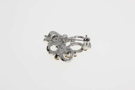 Brooch - Vintage Silver Tone Floral Bouquet Design with Yellow Diamante Stones - ML2262
