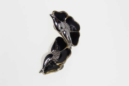 Earrings - Vintage Black Enamel Silver Tone Filigree Floral Earrings - ML2272