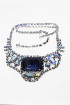 Set - Vintage Silver Tone Blue Diamante Necklace and Earrings with Centre Blue Diamante - ML2279