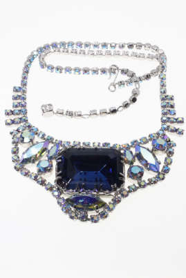 Set - Vintage Silver Tone Blue Diamante Necklace and Earrings with Centre Blue Diamante - ML2279