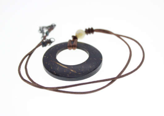 Vintage - Leather Thong with Round Pendant Circle with Open Centre - ML2282