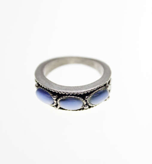 Ring - Vintage Silver Tone Ring with 3 Silver Blue Gemstones and Filigree Border - ML2287