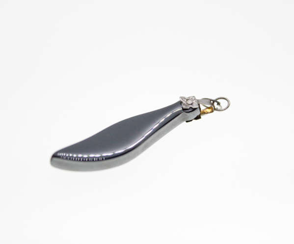 Pendant - Vintage Hematite Swirl Design with Flower on Clasp - ML2290