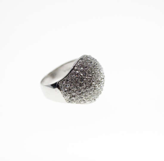 Ring - Vintage Silver Tone Statement Ring with Diamantes. Stamped "VVR" - ML2294