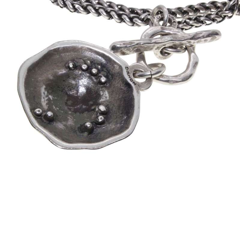 Chain/Pendant - Pewter Chain. Design Pewter Pendant with large Oval Stone. - ML3109