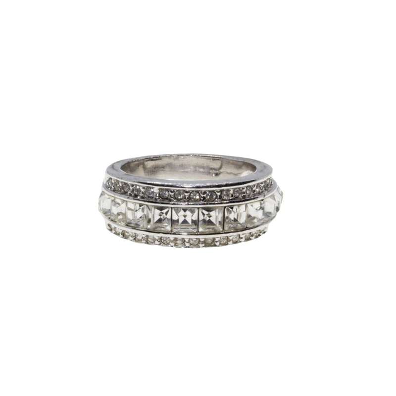 Ring - Silver Tone Chunky Band. Large Square Diamantes surrounded by Small Diamantes - ML3134