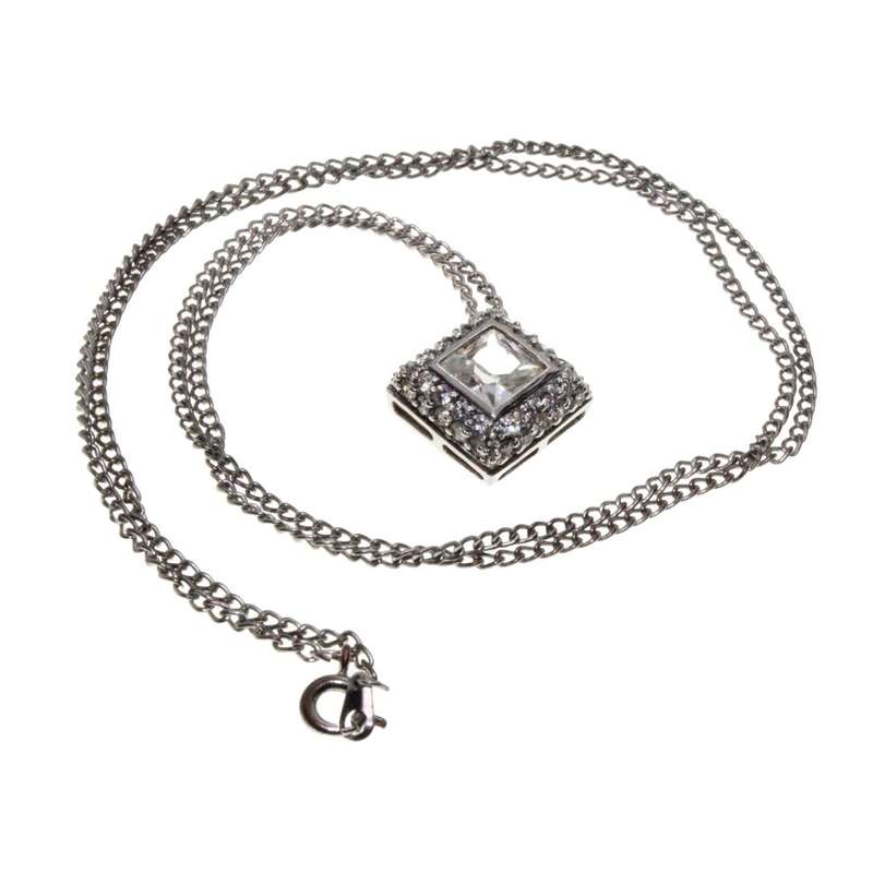 Necklace - Silver Tone Chain with Gorgeous Diamante filled Square Pendant. Square Diamante - ML3140