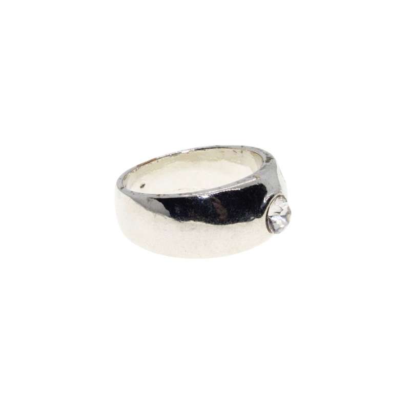 Ring - Silver Tone Wide Chunky Band with Small Solitaire Style Diamante in Centre - ML3151