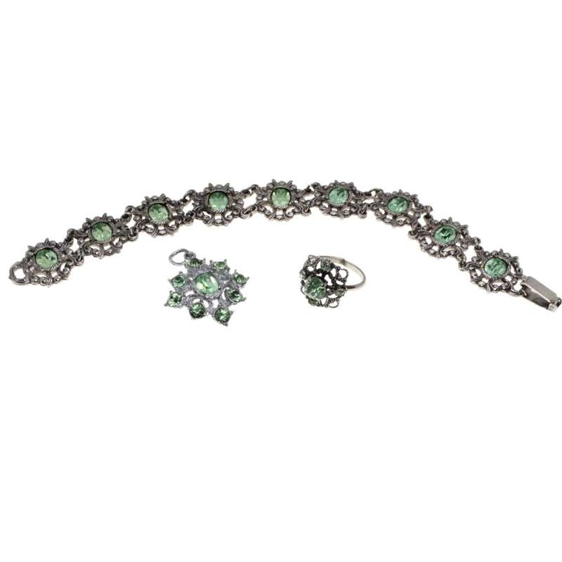 Bracelet Set - Vintage Necklace, Ring & Pendant Oval Design. Green Stones. Ring Marcasite - ML3186