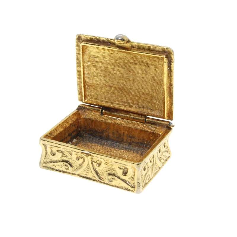 Misc - Vintage Gold Tone Pill Box with Intricate Design - ML3195