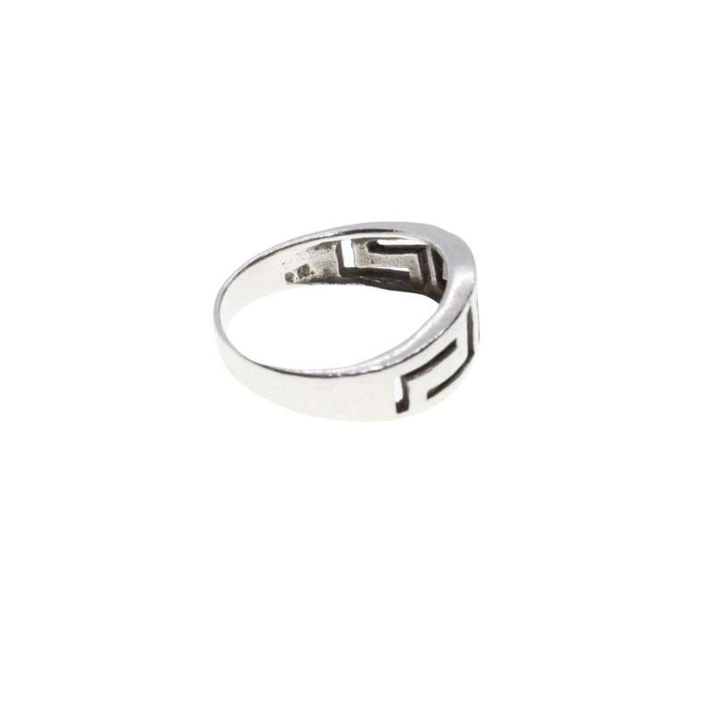 Ring - 925 Silver band ring . Cut Out Design. - ML3241