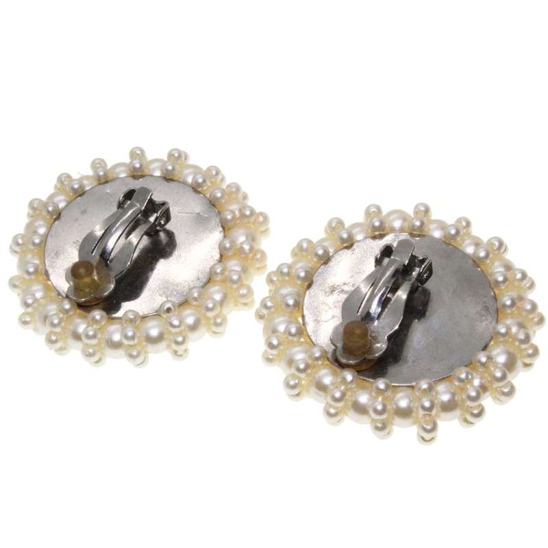Earrings - Silver Tone Vinatge Faux Pearls set in round Cluster. Clip Ons - ML3315