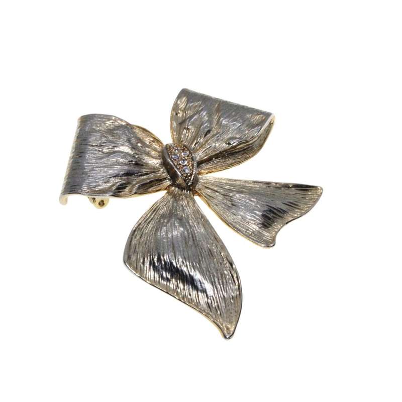 Brooch - Silver & Gold Tone Bow Design. Diamantes in Centre - ML3351