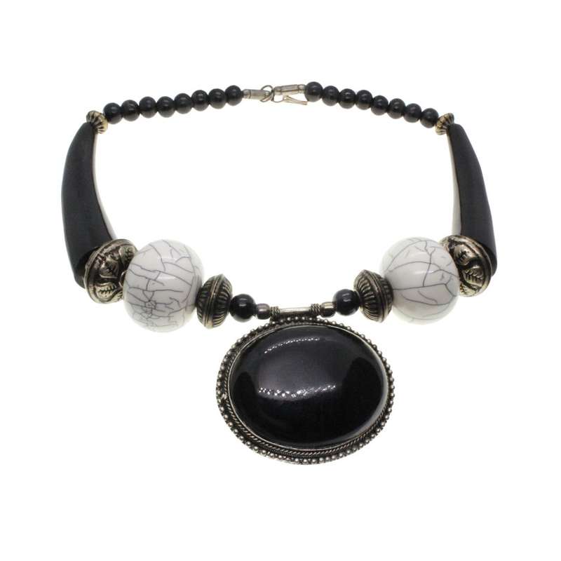 Necklace - Vintage Silver Tone Bohemian Style Beaded Chunky Necklace - ML3383